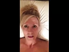 二人の女性は一緒に完全に楽しいクソ。 エロ 動画 女性 専用 無料