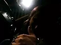 セクシーなブロンドは腹の寿命の間に乗りかかった エロ 動画 オナニー 女