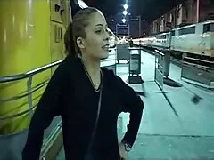 ハゲは肛門の危険な男をレイプしました 無料 エロ 女の子