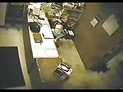 自家製POVセックスと貪欲なブルネット 無料 エロ 動画 女性 の ため