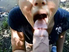 ロシアの女の子を持ち帰り、ソファの上にクソ 女性 av 動画