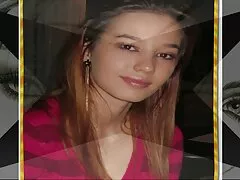 プロデューサーの待の若い女性にソファを下っ腹 女性 エッチ 動画